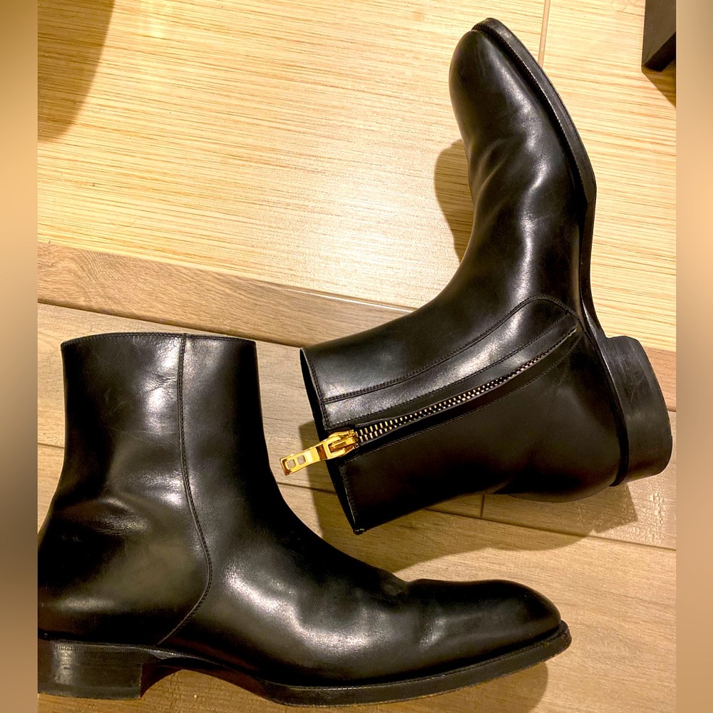 Tom Ford Leather Zip Up Boots